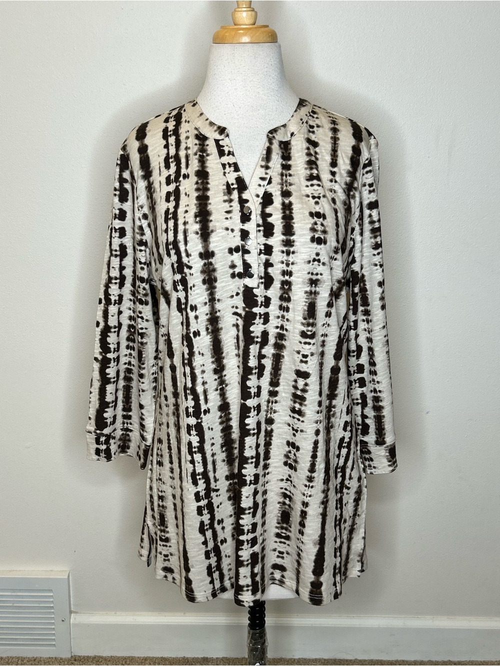 d&co Denim & Co Women’s Print Cotton Blend Tunic Top Size M NWOT